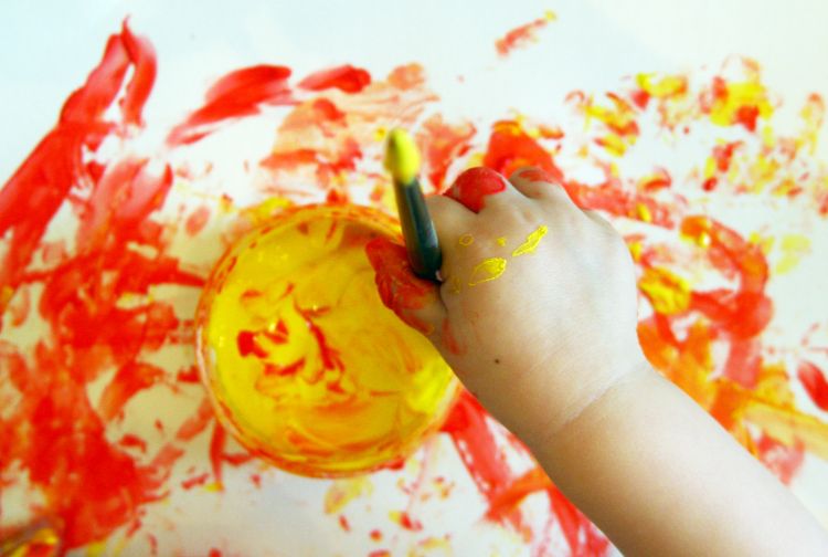 How Crafts and Art Supplies Help Children Through Creative