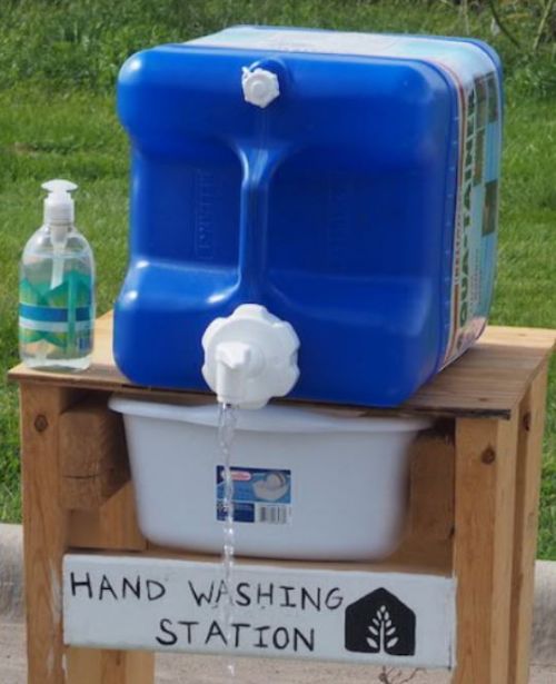 Portable, vehicle-mounted hand-washing station makes hygiene mobile - Fruit  Growers News
