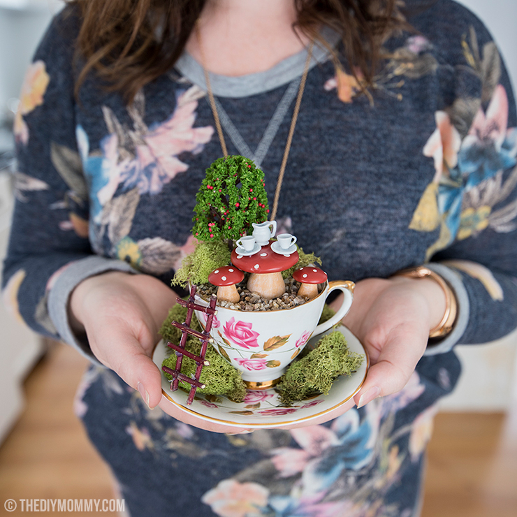 DIY-Teacup-Fairy-Garden.jpg